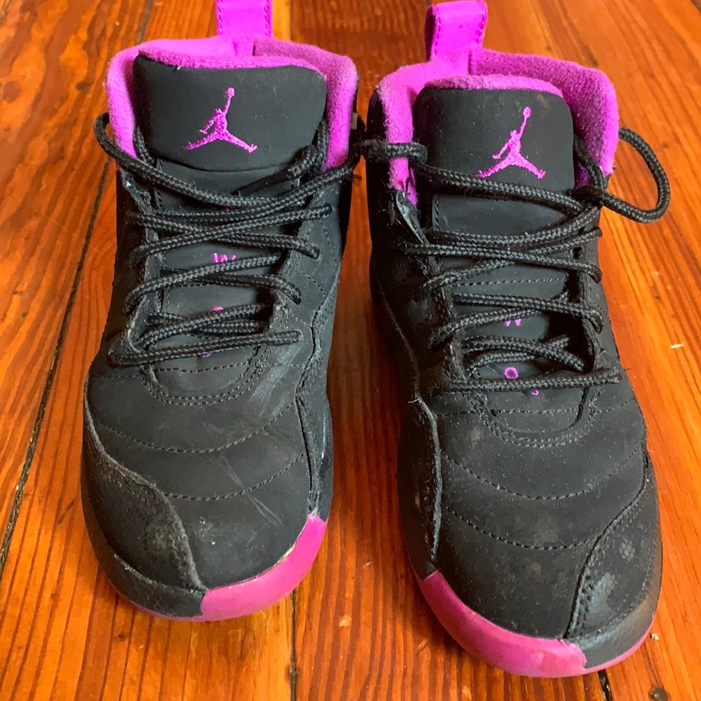 All offers welcome..Kids Nike Air Jordan Retro